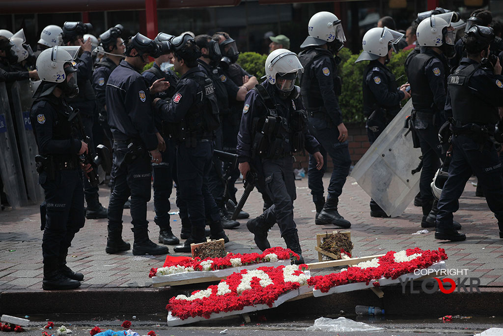 1 Mayıs 2015; İstanbul, Beşiktaş, gaz bombası, polis